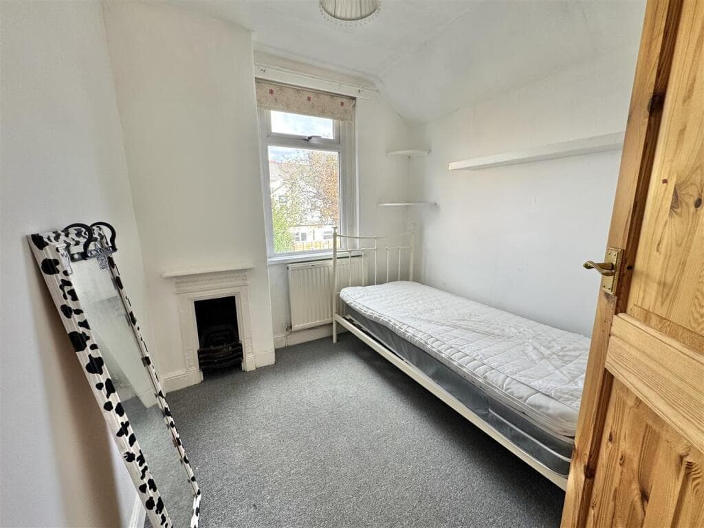 Before virtual staging